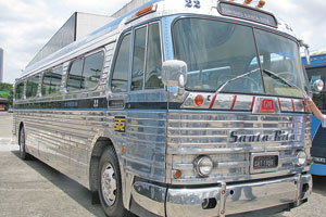 Encontro Nacional de Ônibus e Caminhões Antigos