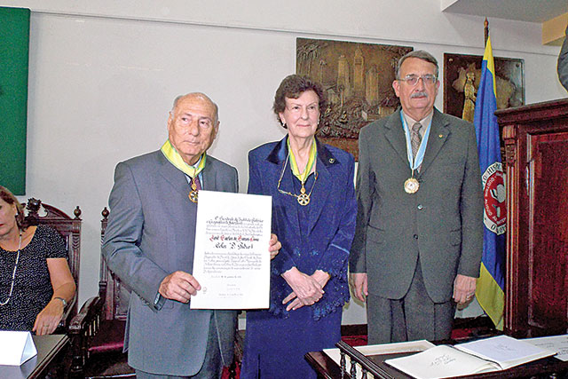Barros Lima é homenageado por Instituto