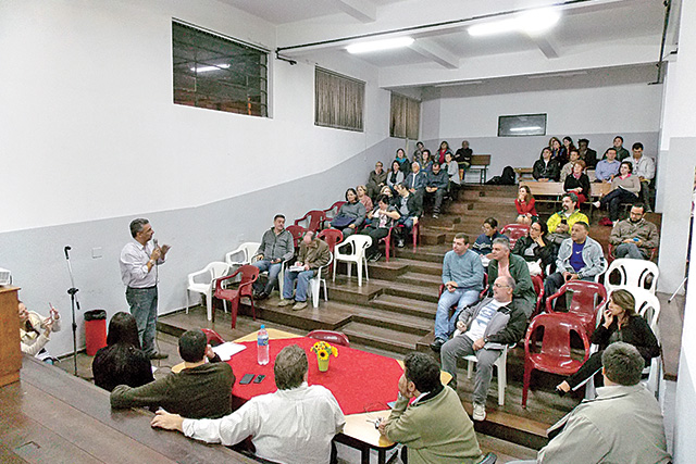 Moradores da Vila Ipojuca trazem novas demandas à Reunião de Zeladoria