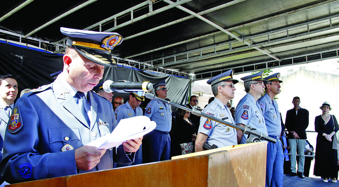 Comandante de batalhão realiza encontro com a comunidade