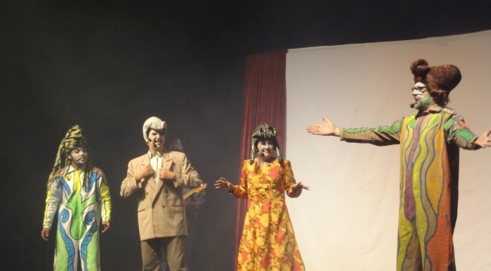 Espetáculo E. Terra estreia no Teatro Cacilda Becker