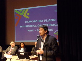 Fernando Haddad sanciona Plano Municipal de Educação