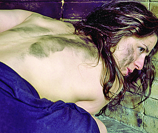 Espetáculo leva melancolia por todo o corpo