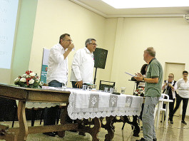 Secretário garante UBSs e anuncia inauguração de centro de reabilitação