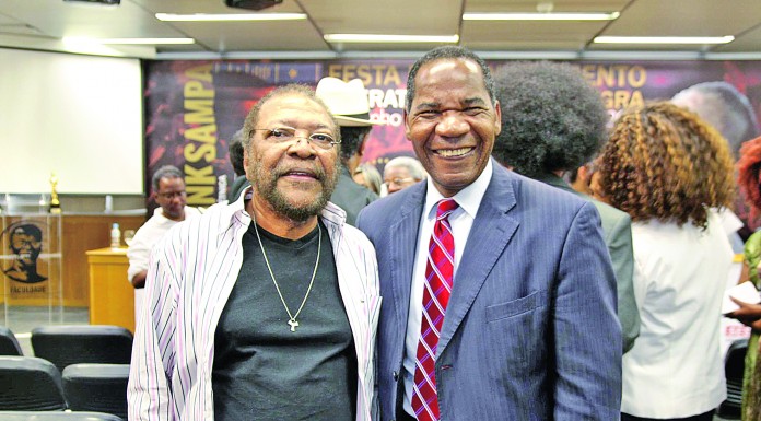 FlinkSampa homenageia Martinho da Vila no Memorial