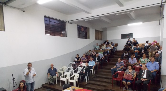 Reunião discute ações contra pontos viciados