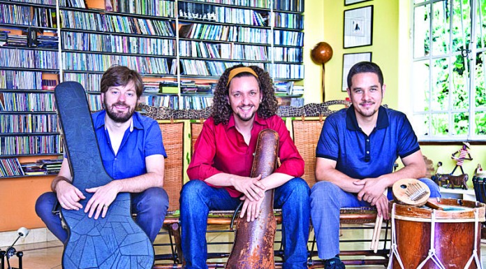 Ricardo Herz Trio encontra Toninho Ferragutti no Central das Artes