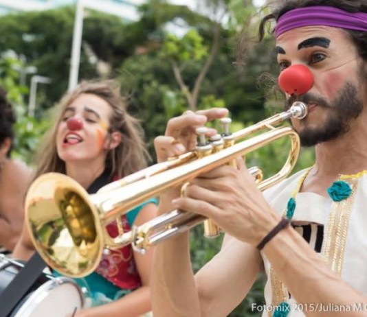 Praça Cornélia tem atividades neste sábado