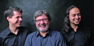 Trio de violões lança CD no Sesc
