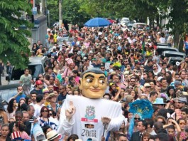 Blocos de Carnaval começam  a desfilar neste fim de semana