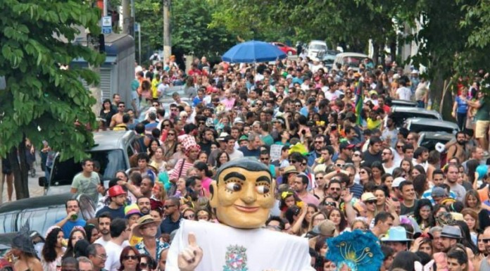 Blocos de Carnaval começam  a desfilar neste fim de semana