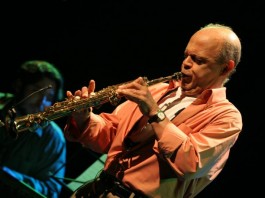 Nivaldo Ornelas celebra 50 anos de carreira no Sesc Pompeia