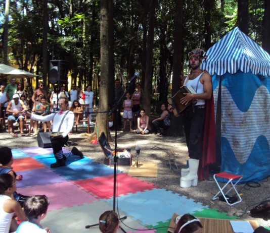 Palhaçada agita o Sesc Pompeia