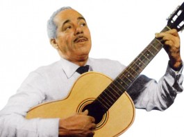 Trovadores Urbanos inauguram espaço dedicado a Silvio Caldas