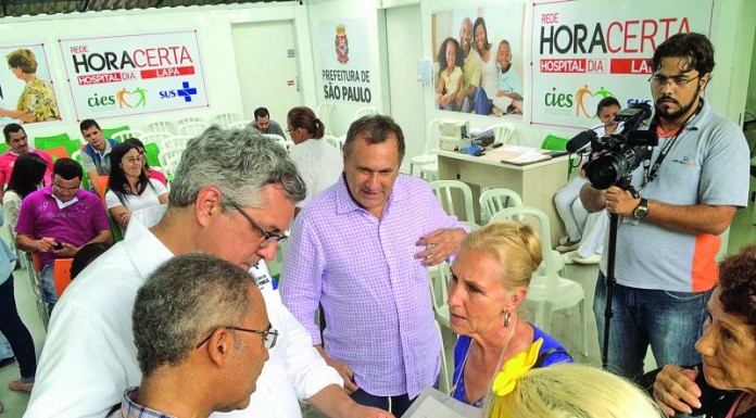 Secretário visita novas instalações da Hora Certa