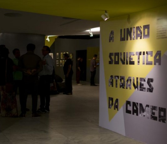 Exposição fotográfica sobre a União Soviética é prorrogada