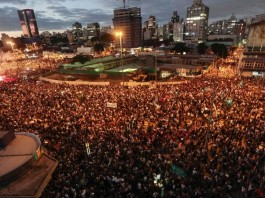 Largo da Batata terá palco com shows neste Carnaval