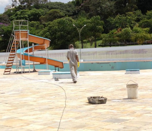 Coordenador diz que piscina do Pelezão deve reabrir neste verão