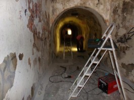 Moradores reclamam lentidão na obra da “Toca da Onça”