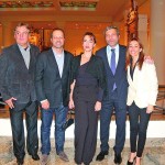 1. Cônsul Geral da Grécia, Konstantinos B. Konstantinou, com Eudoxios Anastassiadis, Patrícia Anastassiadis, o secretário executivo do Instituto Anastassiadis, Luiz da Silva Filho, e a arquiteta Ana Ditolvo durante abertura da exposição fotográfica “Atenas 1896 - A Primeira Olimpíada Moderna” na FAAP, na quarta-feira (16). (Foto: Rosana Braccialli)