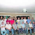 3. O Clube do Salmão se reuniu na sede da Concity – dos anfitriões Arildo e Ilson Oliveira –, para o churrasco preparado por Luis Suman e Nilton. (Foto: Samuel Barcellos)
