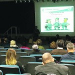 6. O capitão PM Ricardo Nicotari ministrou palestra sobre segurança a moradores da região durante reunião da Associação de Amigos e Moradores do Alto da Lapa e Bela Aliança na Unidade II do Colégio Santo Ivo. (Foto: Ana Paula Ferreira)
