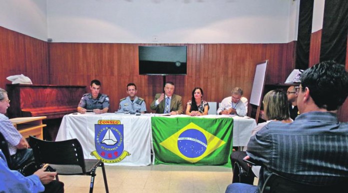 Moradores da Rua Teerã reclamam de assaltos
