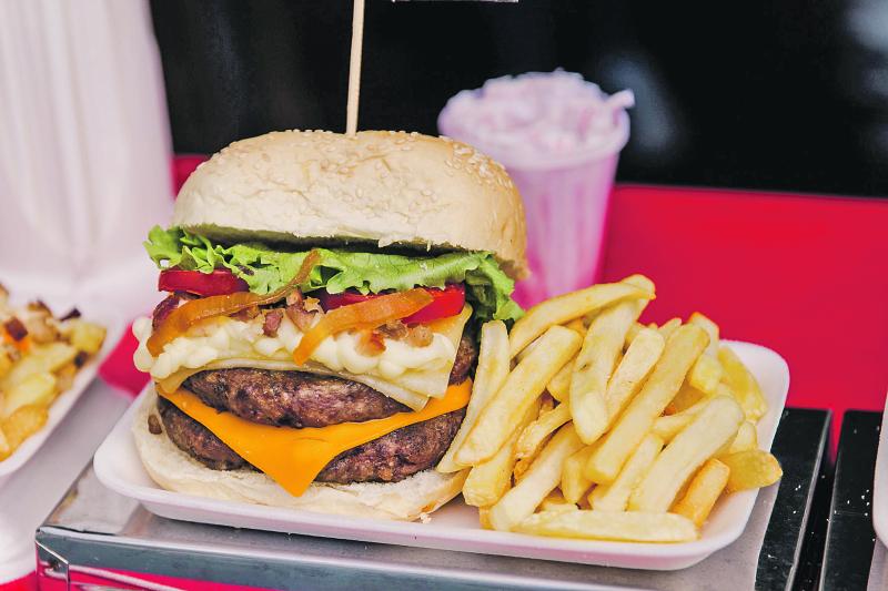 FESTIVAL EM HAMBURGUERIA NESSE FINAL DE SEMANA! 🍔 Você precisa