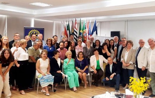 Lúcia Helena Oliveira