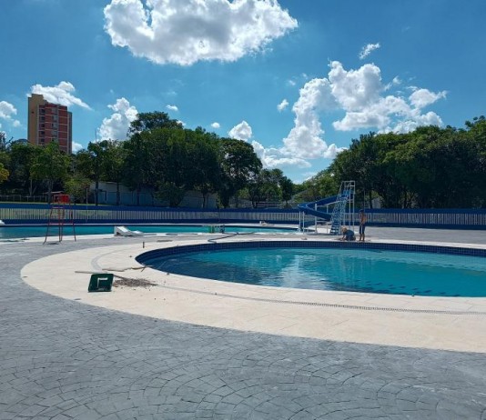 Lúcia Helena Oliveira