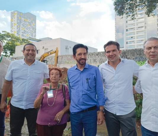 Lucia Helena Oliveira