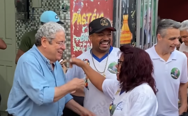 ELEIÇÕES 2024  Paulo Frange realiza encontro com moradores da Lapa