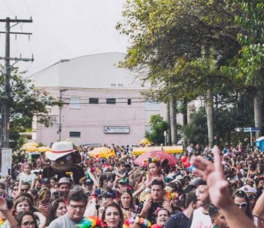 CARNAVAL:  Ainda dá tempo de cair na folia