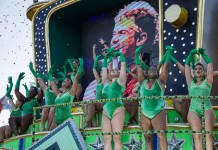 Camisa Verde e Branco participa do desfile das campeãs