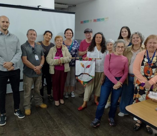 Praças ganham vitalidade com o trabalho dos Comitês