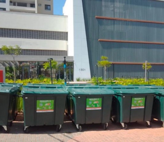 Parceria entre Prefeitura e Loga estimula coleta seletiva em condomínios