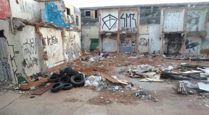 Terrenos desapropriados para obras da Ponte Pirituba-Lapa continuam sem proteção