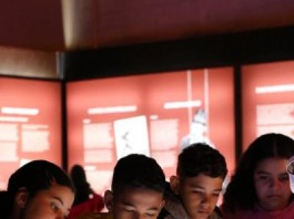 Alunos do CEU Jaguaré visitam MIS