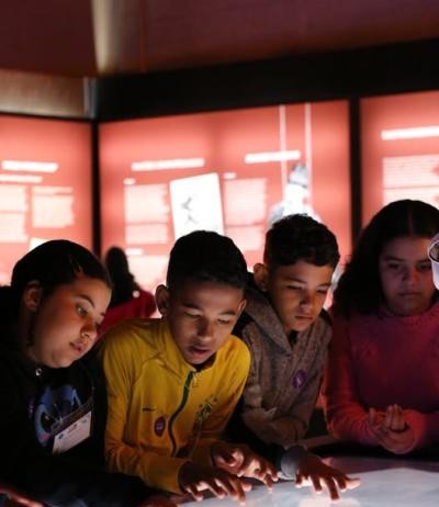 Alunos do CEU Jaguaré visitam MIS