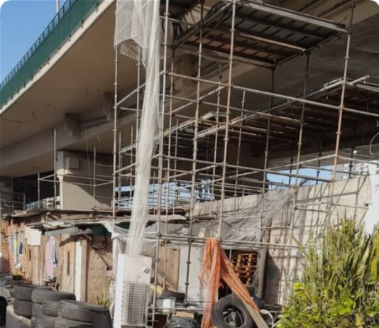 Subprefeitura retira barracões de escola de samba dos baixos do Viaduto Mofarrej