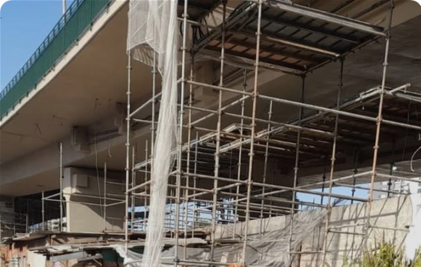 Subprefeitura retira barracões de escola de samba dos baixos do Viaduto Mofarrej
