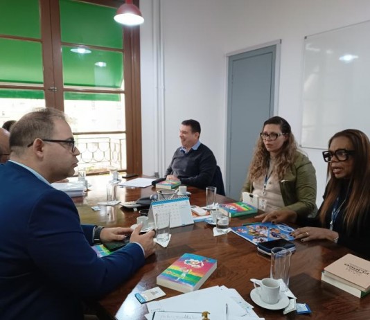 Secretária de Direitos Humanos diz que centro de acolhida ao lado de escolas fere ECA