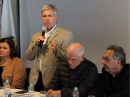 CEAGESP  Ministro Paulo Teixeira fala aos comerciantes sobre futuro do entreposto