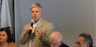 CEAGESP  Ministro Paulo Teixeira fala aos comerciantes sobre futuro do entreposto