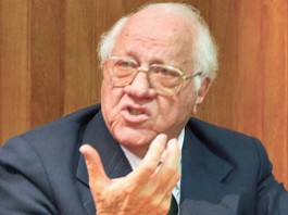 Denominação de praça com nome de Nereu Mello vira lei