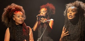 Cássia Damasceno apresenta monólogo Três Luzes no Sesc Pompeia