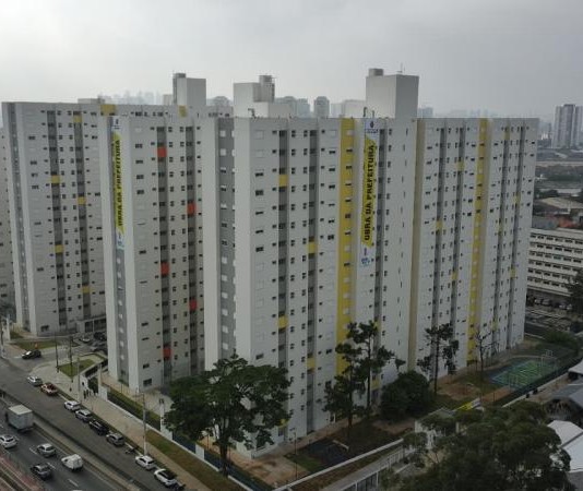Prefeito entrega mais 244 apartamentos no Residencial Major Paladino, na Leopoldina