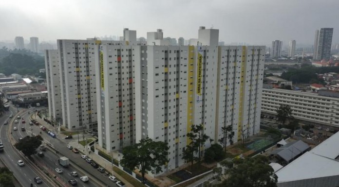 Prefeito entrega mais 244 apartamentos no Residencial Major Paladino, na Leopoldina