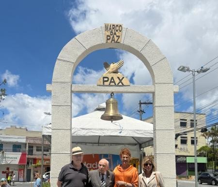 MARCO DA PAZ  Monumento é inaugurado em São Bernardo