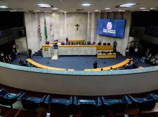 Vereadores engajados com a região assumem comissões